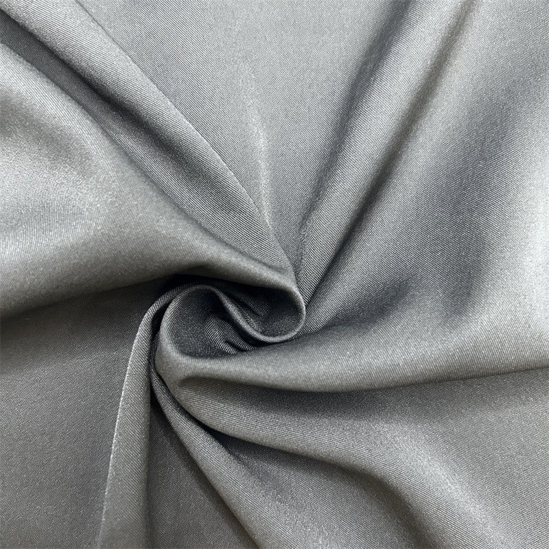 70D Блэкаут Переработанный нейлон Warp Stretch 2/1 Twill ткань 70D*70D+40D 96% Переработанный нейлон 4% Spandex 125GSM